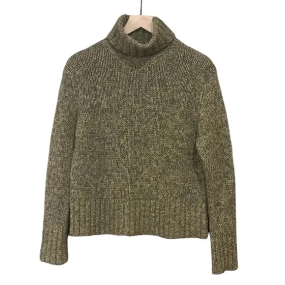 Jillian Jones Wool Knit Turtleneck Sweater Olive Green Size Medium Petite - Picture 1 of 7